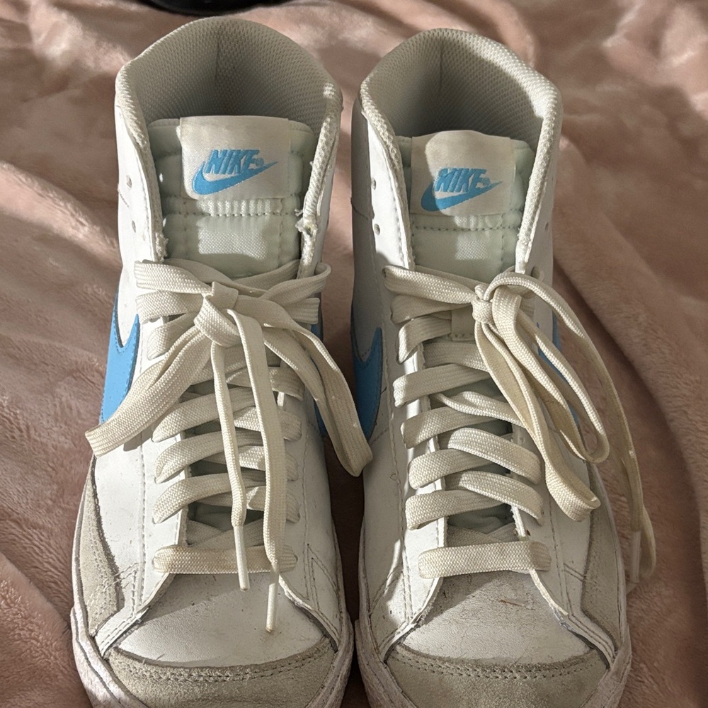 Nike High-Top Blazers in White and Light Blue